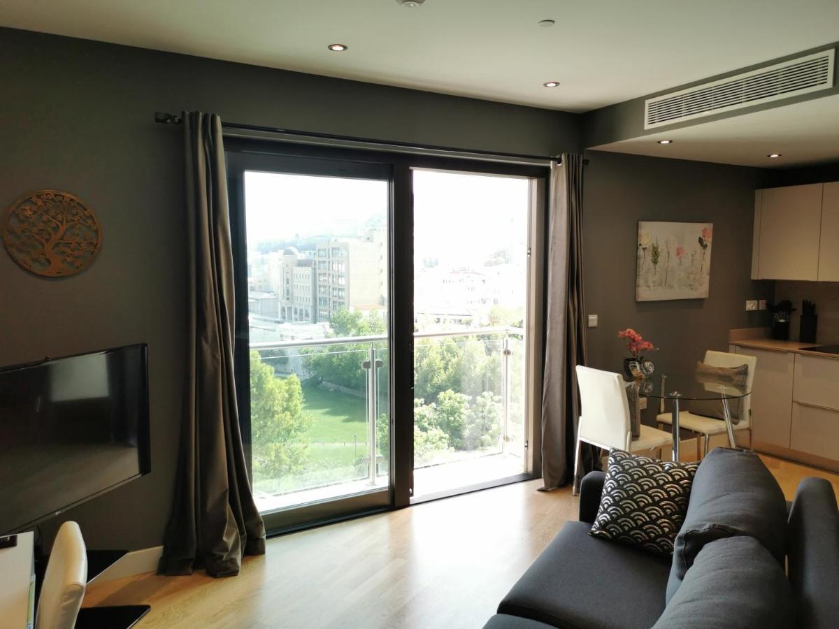 Kings Wharf Quay29 - Large Studio Apartment With 3 Pools - Gym - Rock Views - Holiday And Short Let Apartments In Cebelitarık Dış mekan fotoğraf