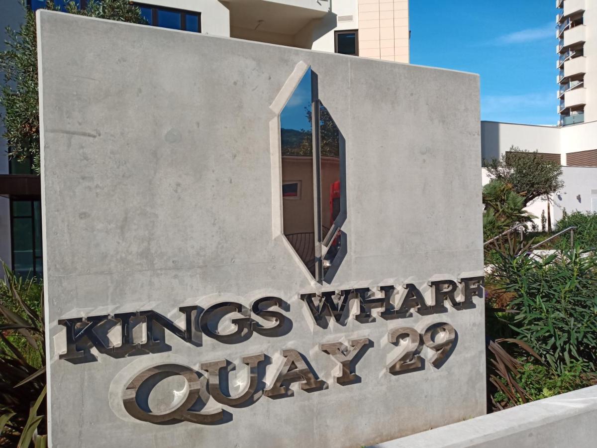 Kings Wharf Quay29 - Large Studio Apartment With 3 Pools - Gym - Rock Views - Holiday And Short Let Apartments In Cebelitarık Dış mekan fotoğraf