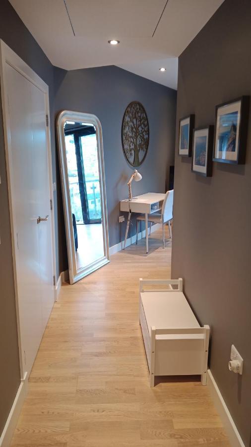 Kings Wharf Quay29 - Large Studio Apartment With 3 Pools - Gym - Rock Views - Holiday And Short Let Apartments In Cebelitarık Dış mekan fotoğraf